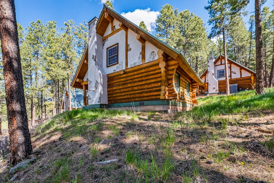 More Photos Of 7100 County Road 501, Bayfield Lodge Meeting Hall For Sale