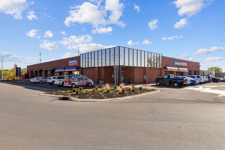 More Photos Of 1681 Gallatin Pike N, Madison Unknown For Lease