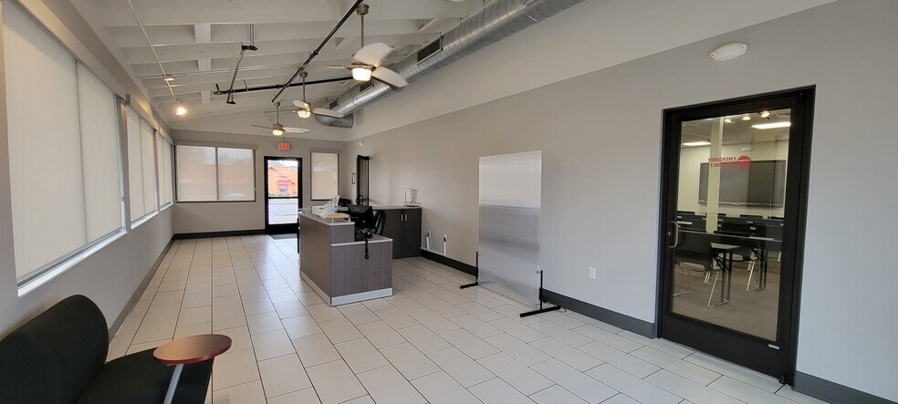 More Photos Of 8609 Citadel Way, Louisville General Retail For Sale