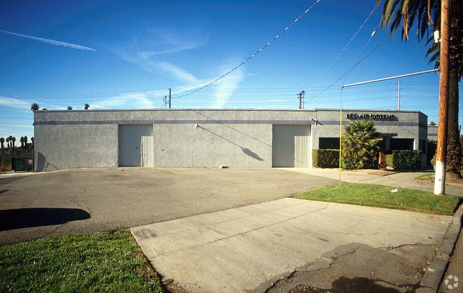 More Photos Of 2525 Kansas Ave, Riverside Manufacturing For Sale