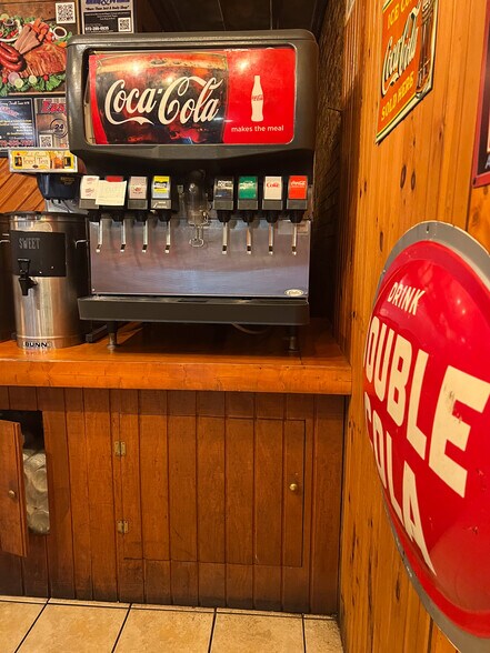 More Photos Of 705 E Moore Ave, Terrell Restaurant For Sale