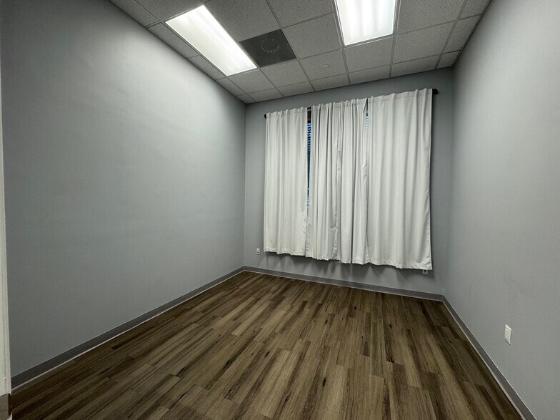 More Photos Of 8132 Okeechobee Blvd, West Palm Beach Storefront Retail Office For Sale