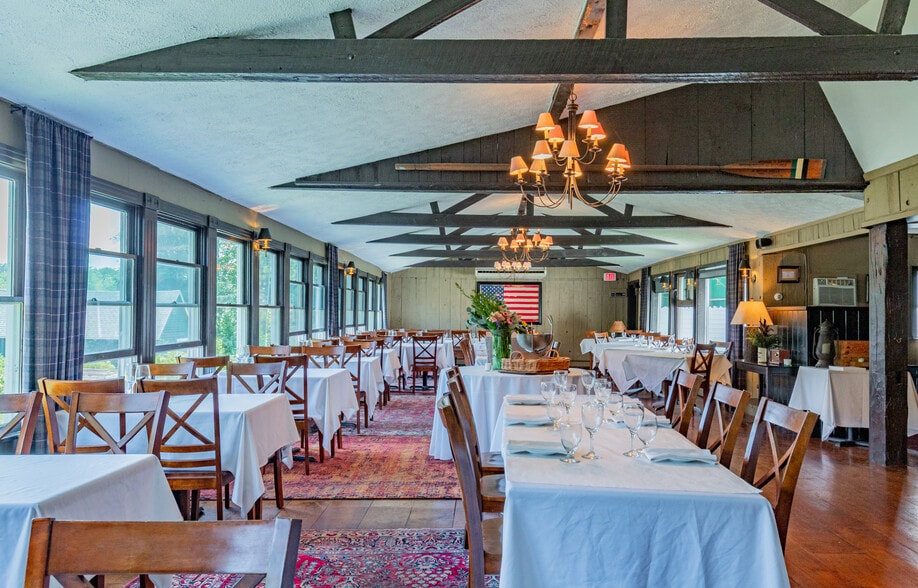 More Photos Of 157 Main St, Belgrade Hotel For Sale