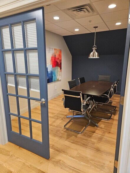 More Photos Of 105 Danbury Rd, Ridgefield Office For Lease