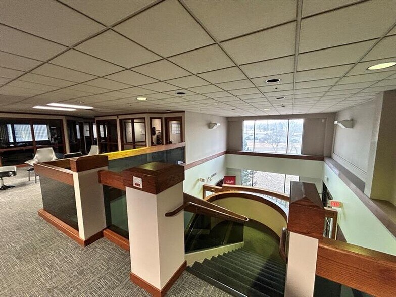 More Photos Of 14900 Technology Dr, Eden Prairie Manufacturing For Sale