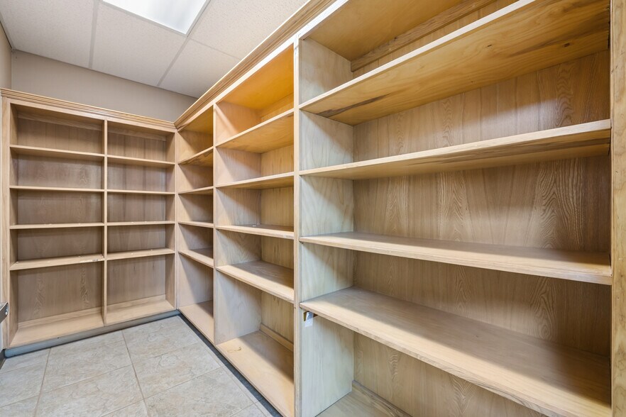 More Photos Of 1200 E Savannah Ave, McAllen Medical For Lease