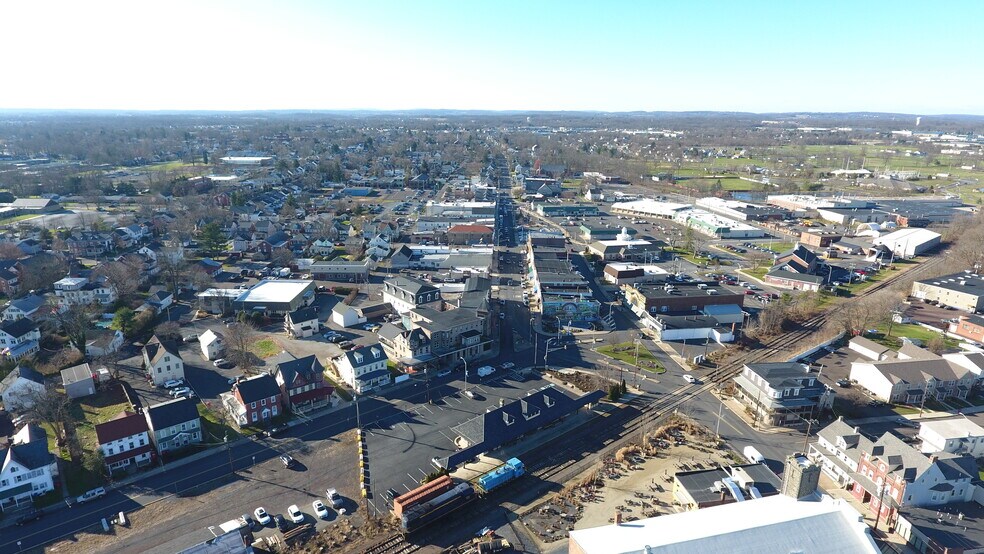 More Photos Of 200 Apple St, Quakertown Medical For Lease