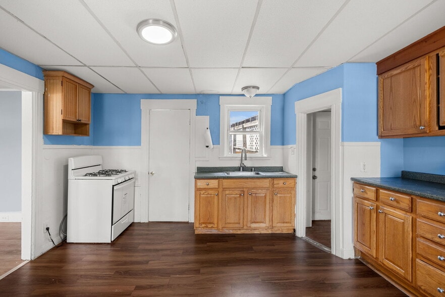 More Photos Of 492-494 Wilson St, Manchester Apartments For Sale