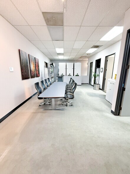 More Photos Of 2768-2770 E Slauson Ave, Huntington Park Office For Lease