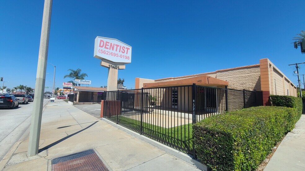 More Photos Of 11415-11421 Washington Blvd, Whittier Freestanding For Lease