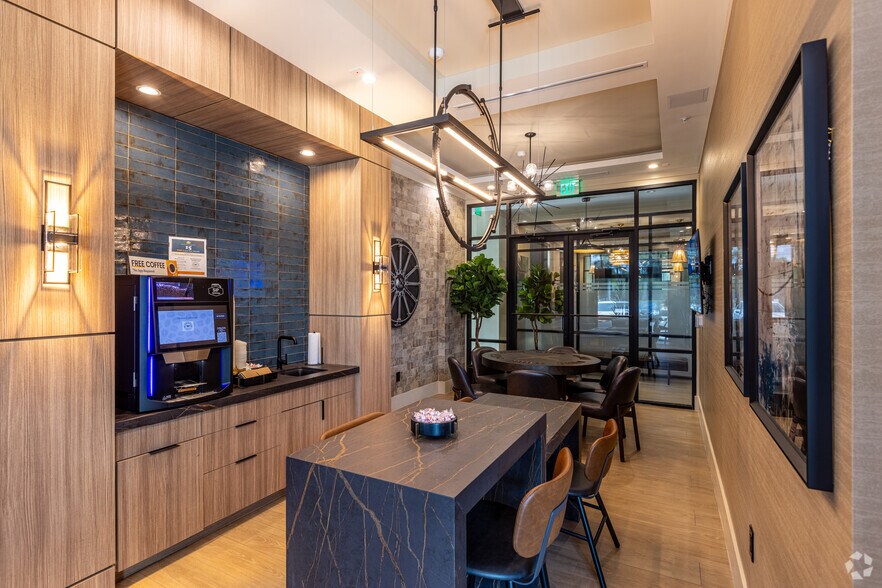 More Photos Of 8205 Commerce, Miami Lakes Apartments For Lease