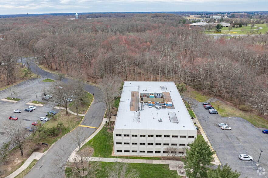 More Photos Of 101 College Rd E, Princeton Medical For Lease