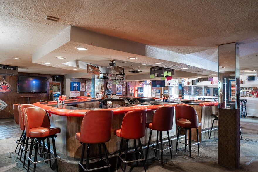 More Photos Of 3108 N Dixie Dr, Dayton Restaurant For Sale