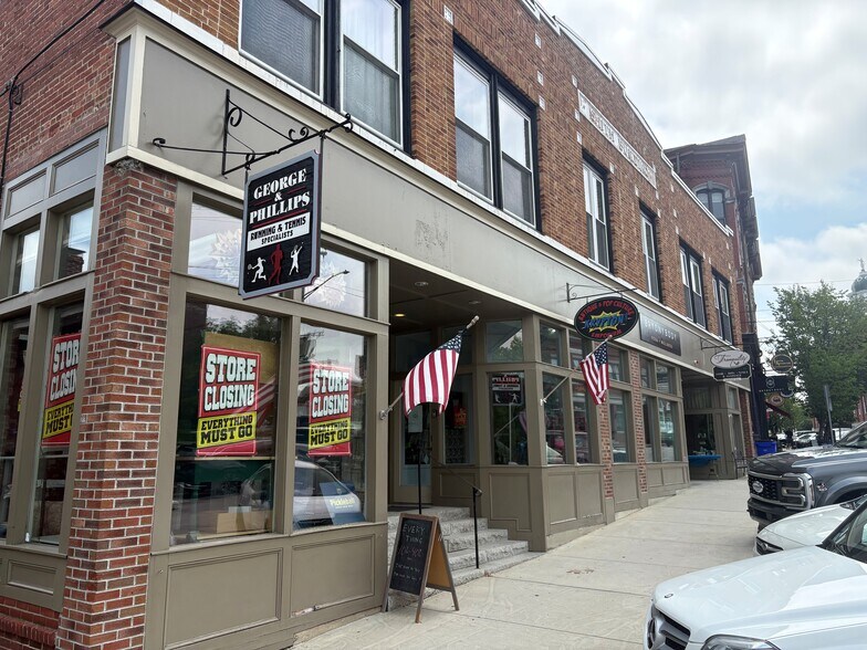 More Photos Of 175-179 Water St, Exeter Storefront Retail Office For Lease