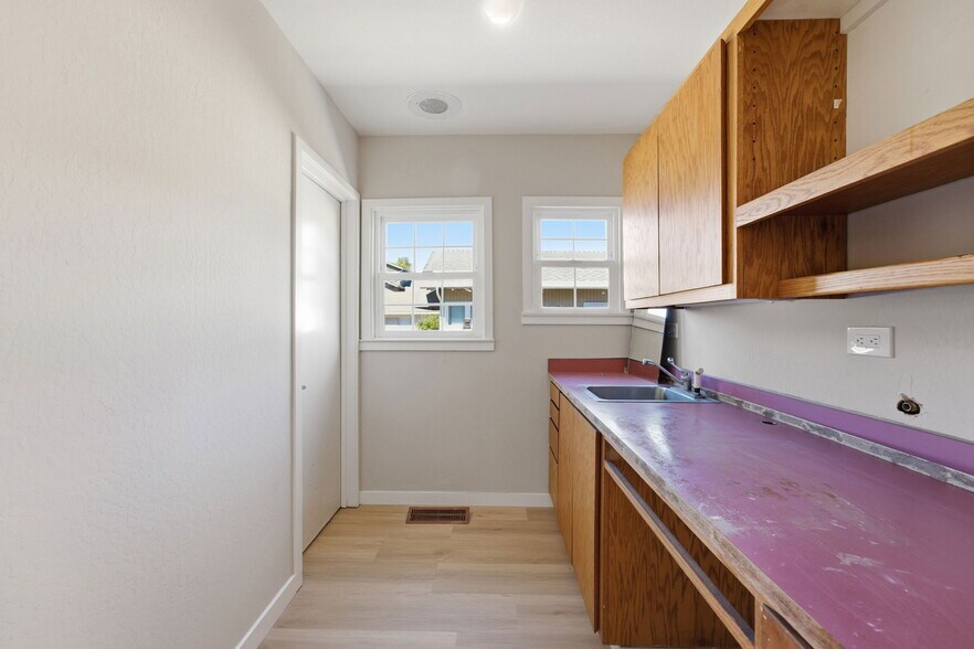 More Photos Of 2890 Concord Blvd, Concord Medical For Sale