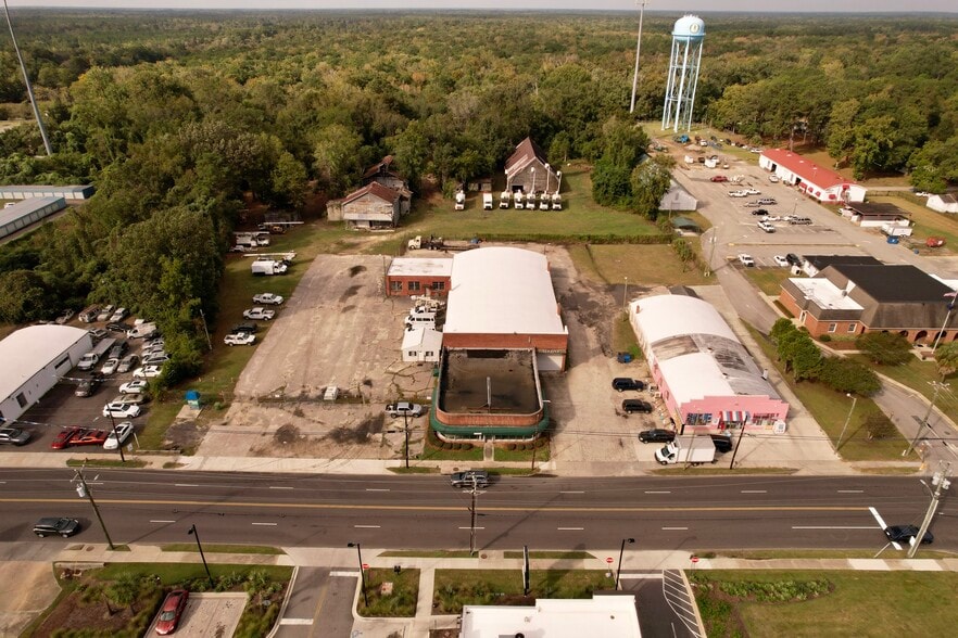 More Photos Of 311 N Longstreet St, Kingstree Auto Repair For Sale