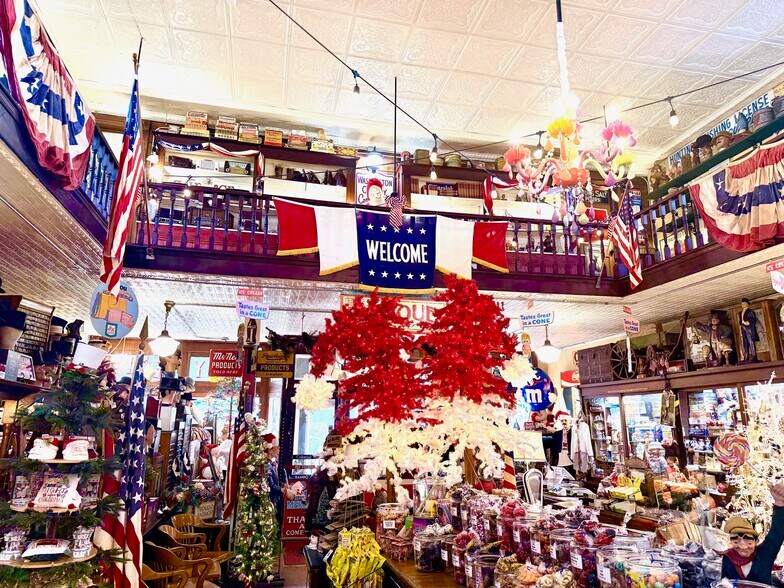 More Photos Of 219 MO-21, Caledonia General Retail For Sale