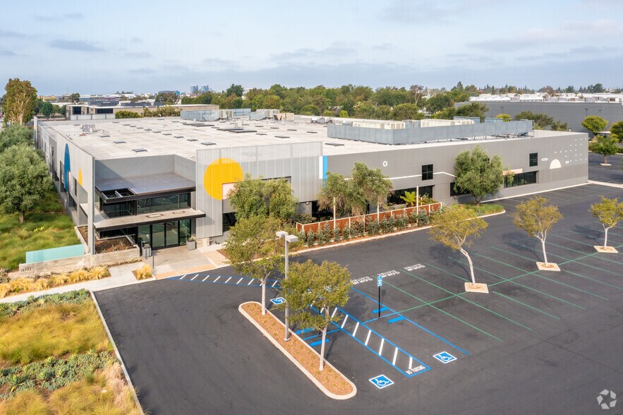 More Photos Of 15771 Red Hill Ave, Tustin Loft Creative Space For Lease