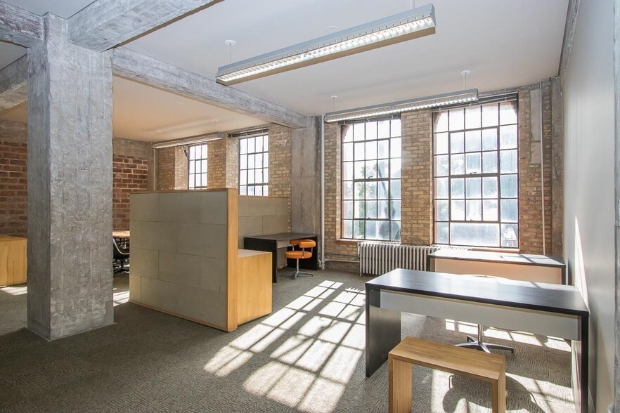 More Photos Of 1945 S Halsted St, Chicago Loft Creative Space For Lease