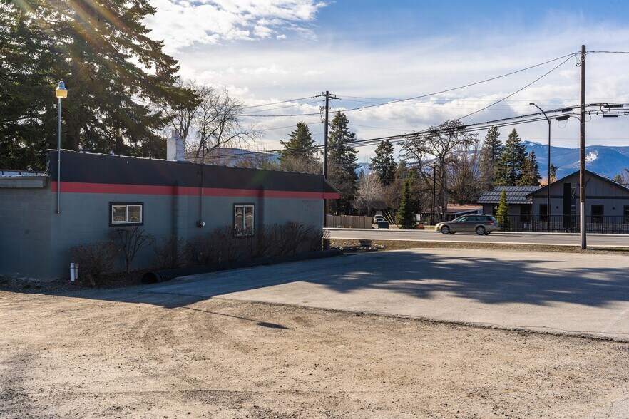 More Photos Of 6665 S Main St, Bonners Ferry Storefront Retail Office For Sale
