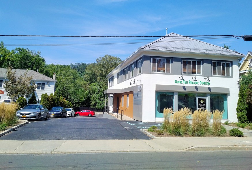 More Photos Of 110 Washington Ave, Pleasantville Medical For Lease