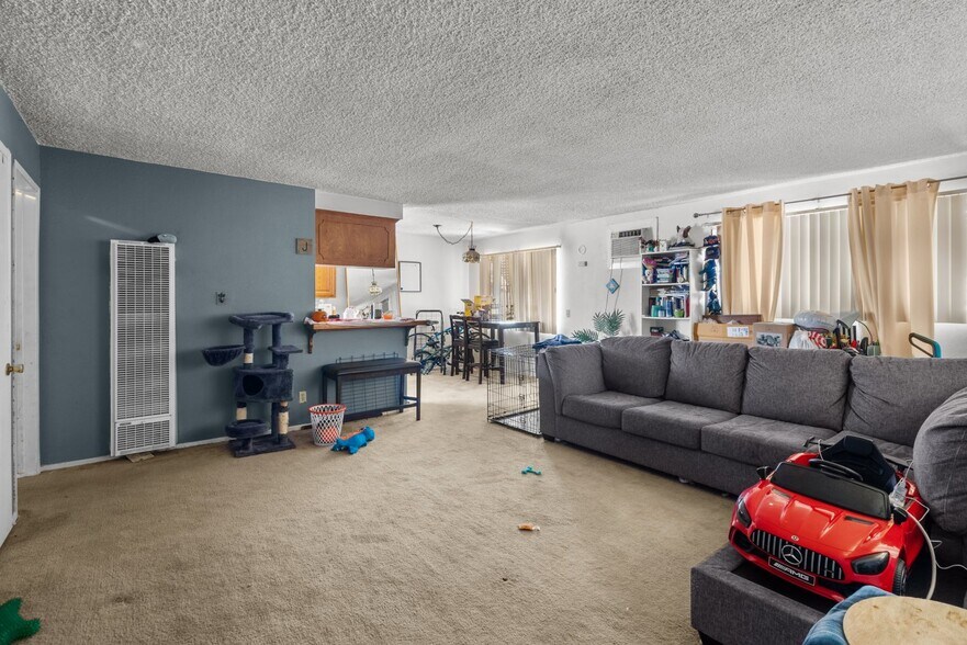More Photos Of 7614 Mason Ave, Winnetka Multifamily For Sale