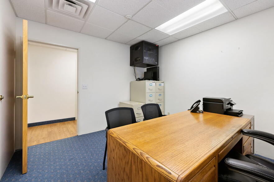 More Photos Of 221 N Marina St, Prescott Office For Lease