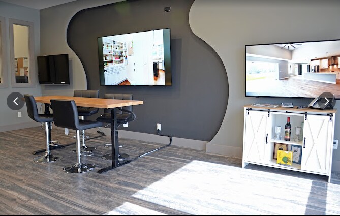 More Photos Of 160 Cypress Point Pky, Palm Coast Storefront Retail Office For Lease