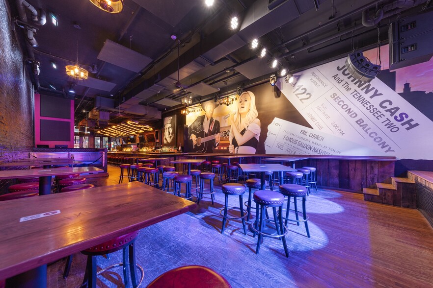 More Photos Of 110 2nd Ave N, Nashville Storefront For Sale