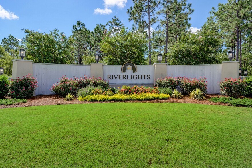 More Photos Of 162 Dugger Ln, Wilmington Apartments For Sale