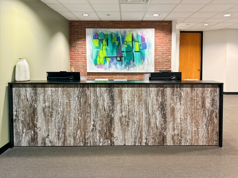 More Photos Of 102 S Tejon St, Colorado Springs Coworking Space