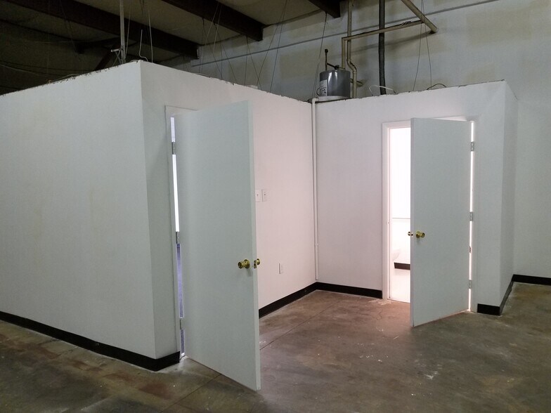 More Photos Of 9244 E Hampton Dr, Capitol Heights Unknown For Lease