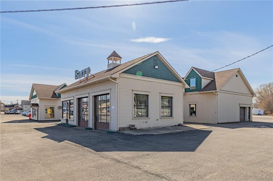 More Photos Of 4577 S Lake Rd, Brockport Auto Dealership For Sale