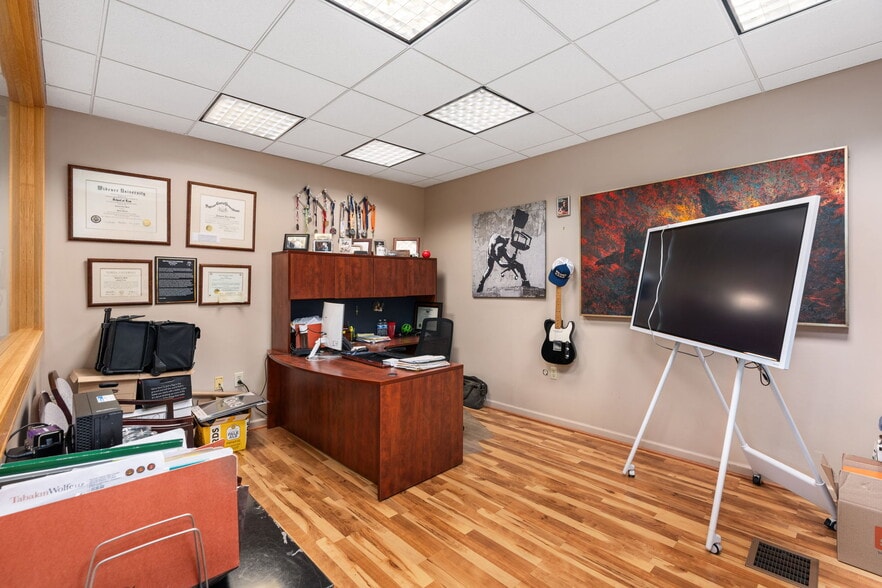 More Photos Of 1000 Germantown Pike, Plymouth Meeting Medical For Sale