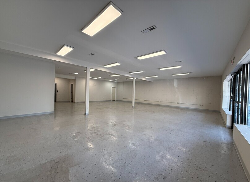 More Photos Of 807-815 E Garrison Blvd, Gastonia Freestanding For Lease