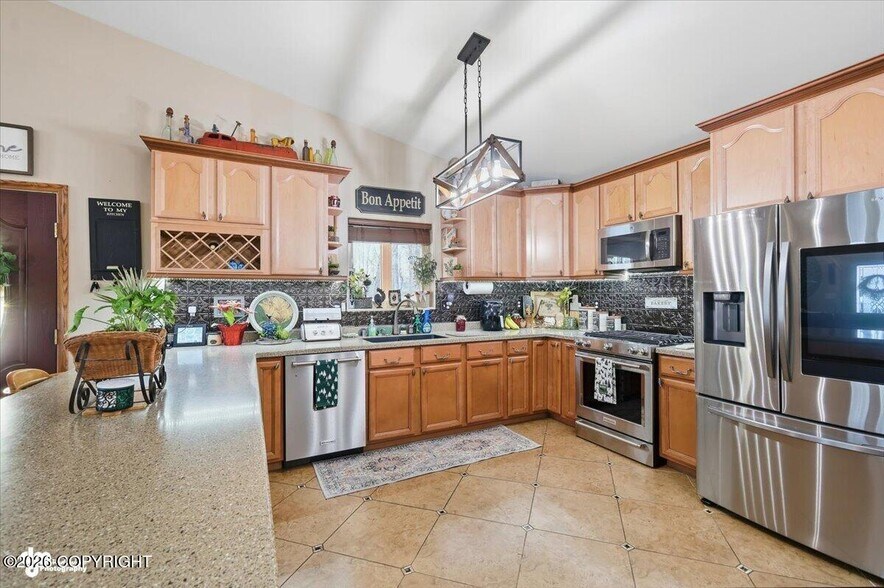 More Photos Of 1000 S Ridgecrest Rd, Wasilla Industrial For Sale