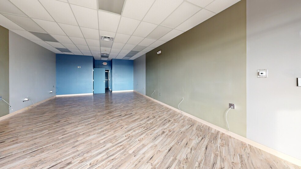 More Photos Of 3308 N Wayne St, Angola General Retail For Lease