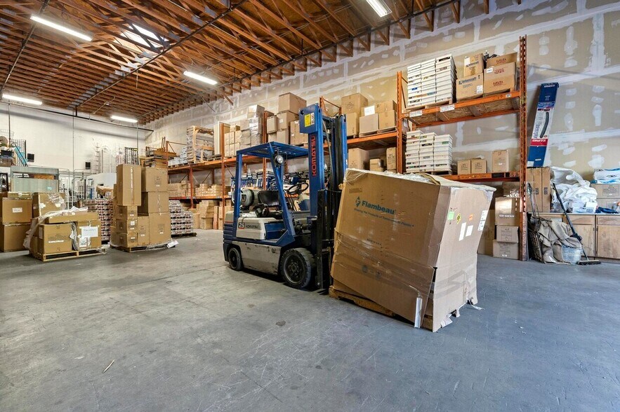 More Photos Of 110 Spring Hill Dr, Grass Valley Manufacturing For Sale