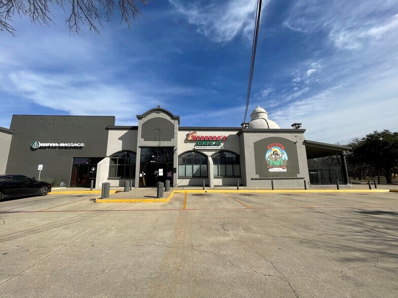 More Photos Of 8014 Harry Hines Blvd, Dallas Storefront For Lease