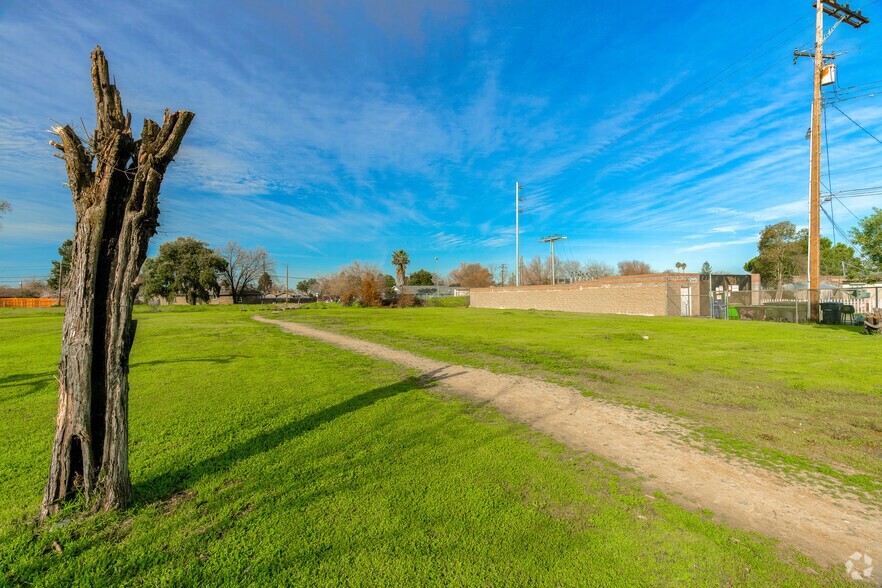 More Photos Of 3137-3139 Rio Linda Blvd, Sacramento Land For Sale