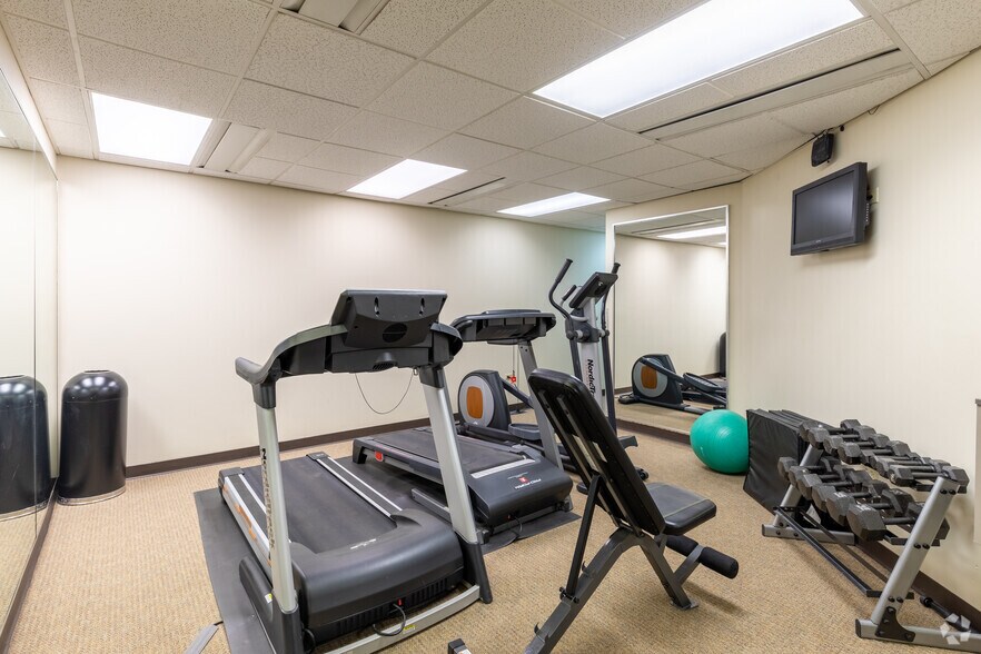 More Photos Of 2305 E Arapahoe Rd, Centennial Office For Lease