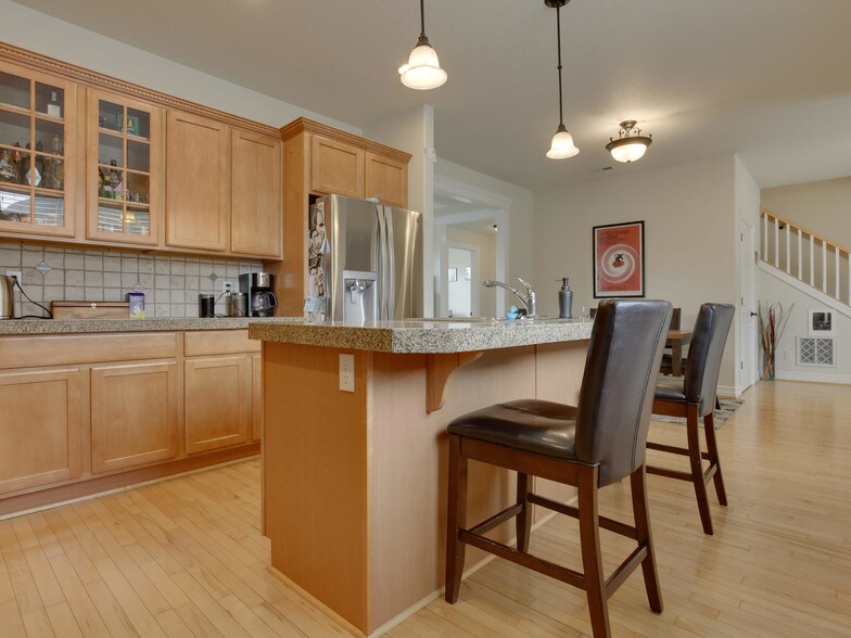 More Photos Of 1647 NE Market Dr, Fairview Apartments For Sale