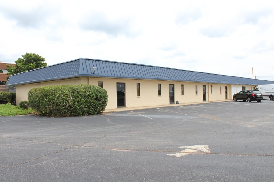 More Photos Of 9694 Madison Blvd, Madison Office For Lease