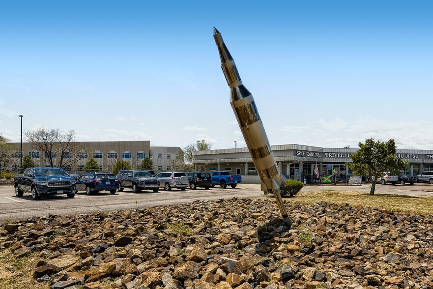 More Photos Of 6809-6829 Space Village Ave, Colorado Springs Freestanding For Sale