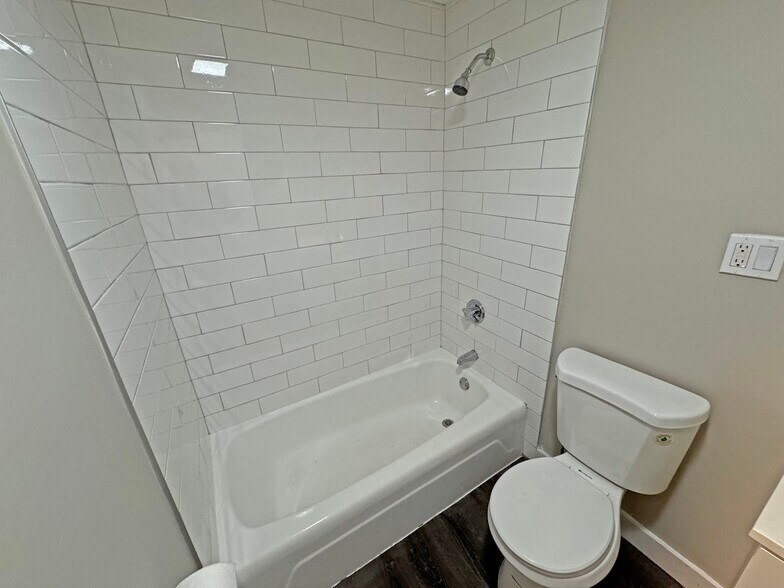 More Photos Of 108 Franklin St, Lynn Apartments For Sale