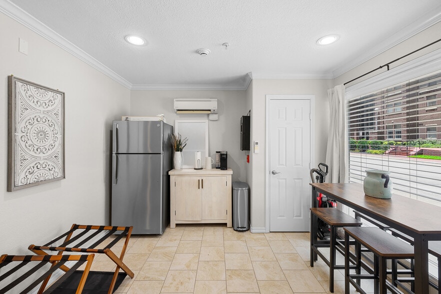 More Photos Of 307 Boyett St, College Station Apartments For Sale