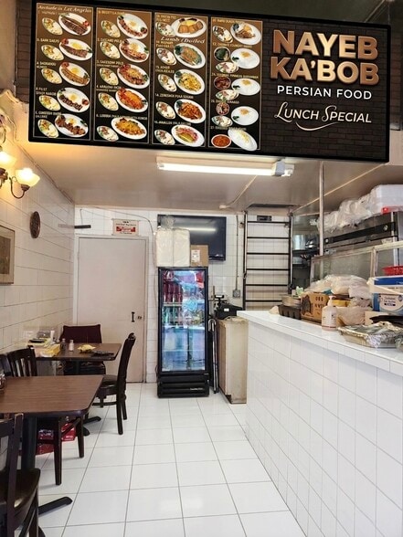 More Photos Of 1300 S Los Angeles St, Los Angeles Storefront For Lease