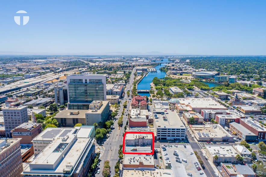 More Photos Of 110 N San Joaquin St, Stockton Office For Sale