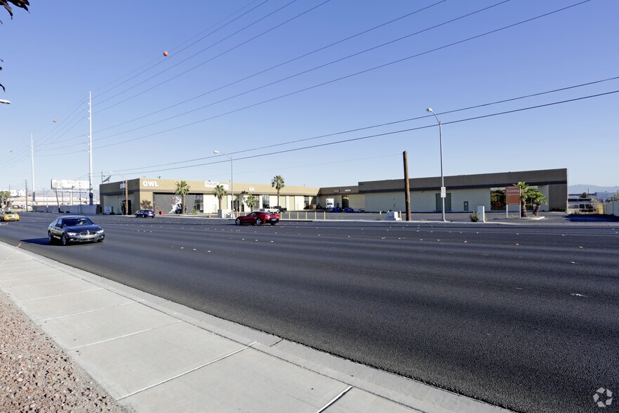Primary Photo Of 3990 W Russell Rd, Las Vegas Warehouse For Lease