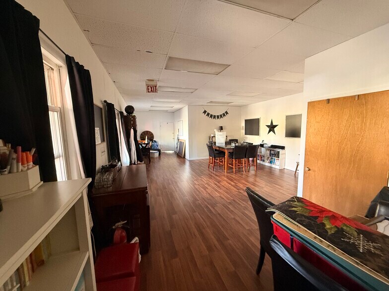 More Photos Of 92 Main St, Sparta Storefront Retail Residential For Lease